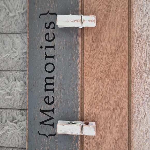 Two Standing Photo Frames - Picture 3 of 8